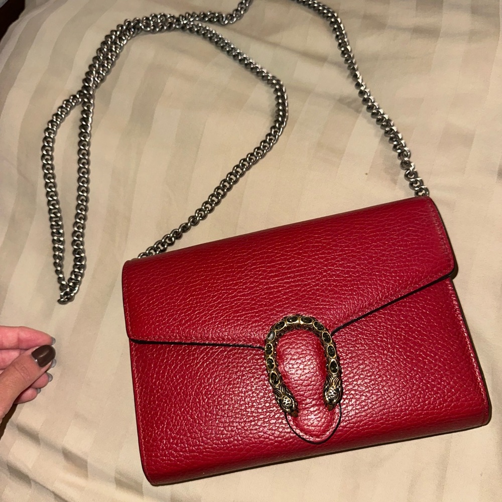 Mini Dionysus Wallet on Chain